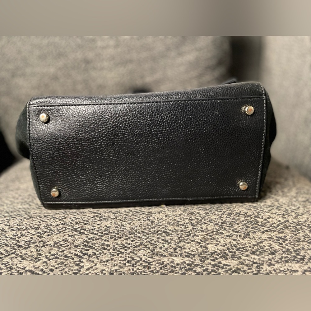 EUC Kate ♠️ SOLD IN MB! - Picture 6 of 7